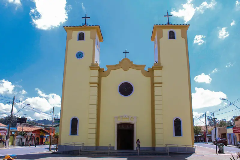 igreja-matriz-guararema