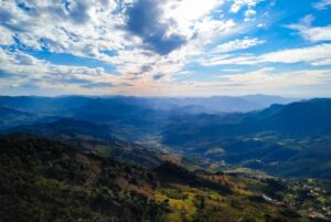 vista-trilha-bauzinho-serra-da-mantiqueira