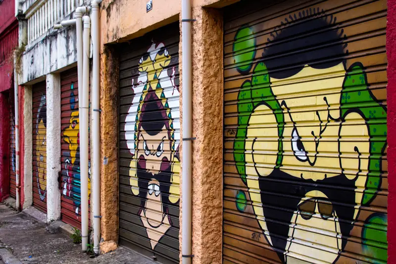 vila-portuguesa-bairro-da-liberdade-grafite